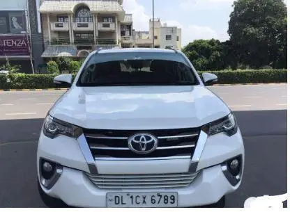 Toyota Fortuner 3.0 4X2 AT 2017