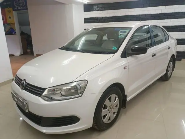 Volkswagen Vento Trendline Petrol 2011