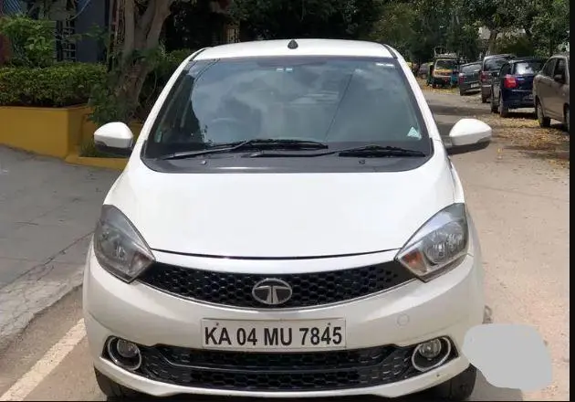 Tata Tiago Revotron XZ 2018