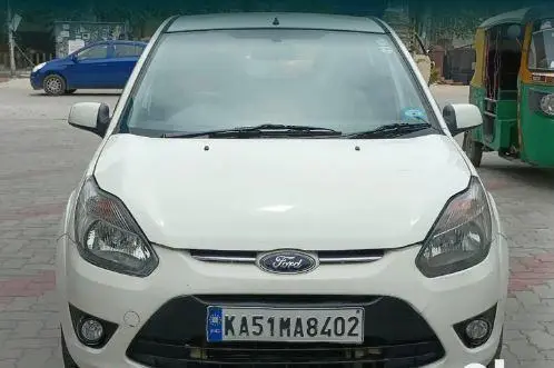 Ford Figo DURATEC TITANIUM 1.2 2011