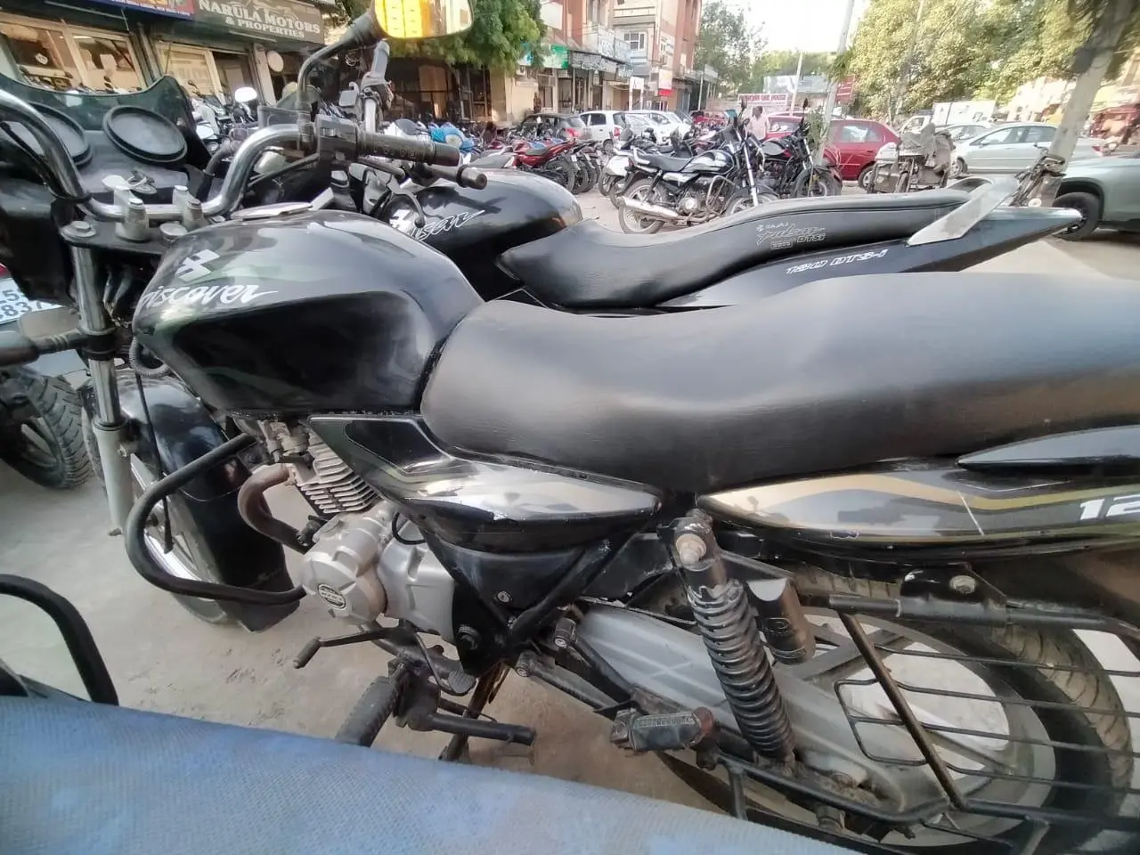 Bajaj Discover 125cc 2012