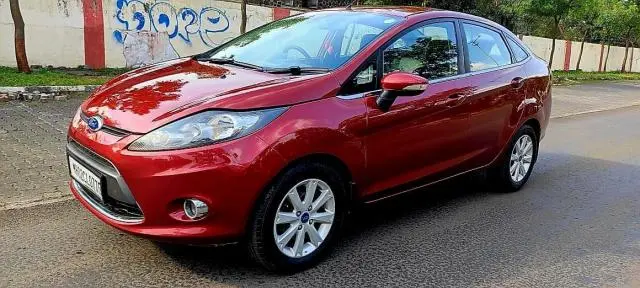 Ford Fiesta TITANIUM PLUS PETROL AT 2012