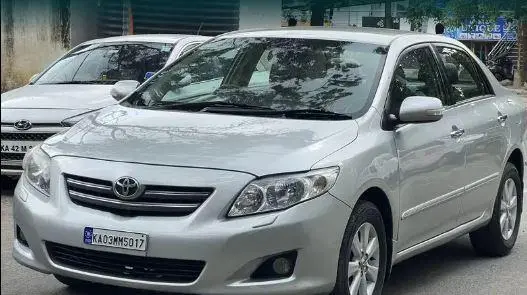 Toyota Corolla Altis 1.8 VL 2010