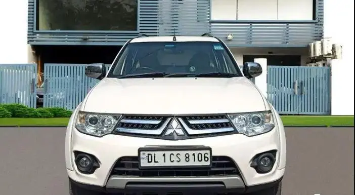Mitsubishi Pajero Sport 4X2 AT 2015