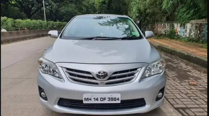 Toyota Corolla Altis 1.8 G 2012