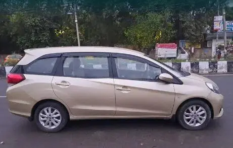 Honda Mobilio V i-DTEC 2015