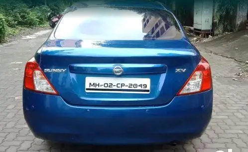 Nissan Sunny XV PETROL 2012