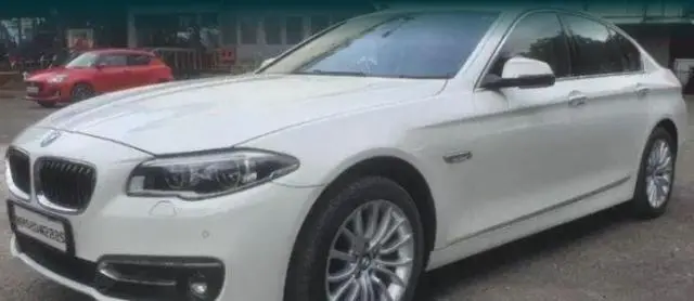 BMW 5 Series 520D LUXURY LINE 2015