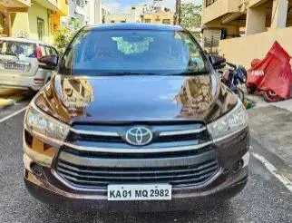 Toyota Innova Crysta 2.4 G 8 STR 2017