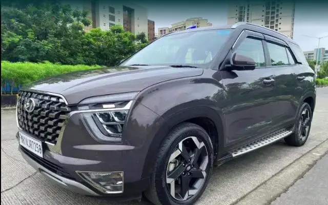 Hyundai Alcazar Signature 6 STR 2.0 Petrol 2021