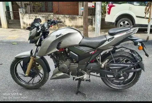 TVS Apache RTR 200 4V FI 2018