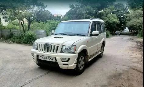 Mahindra Scorpio SLE BS IV 2012