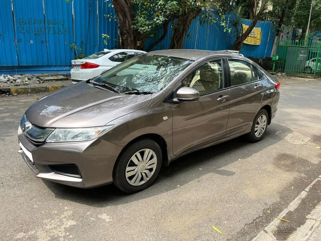 Honda City SV i-VTEC 2016