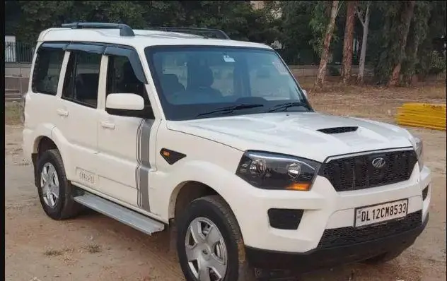 Mahindra Scorpio S4 2018