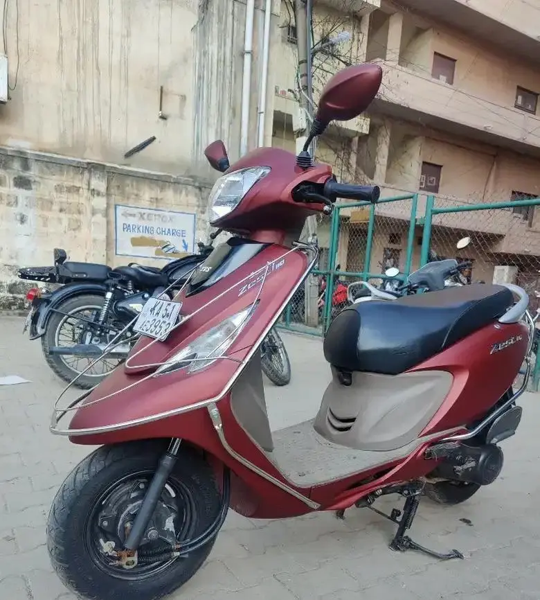 TVS Scooty Zest 110 Matte Series 2019