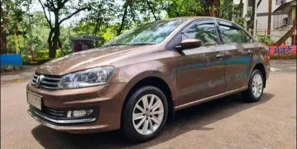 Volkswagen Vento 1.2 TSI Highline AT 2016
