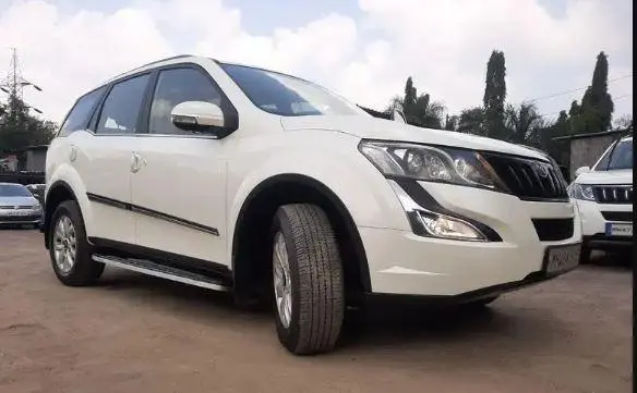 Mahindra XUV500 W10 2WD MT 2016