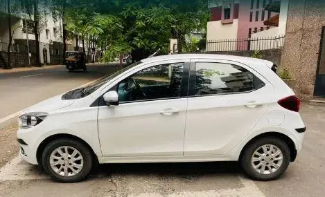 Tata Tiago Revotron XZ 2018