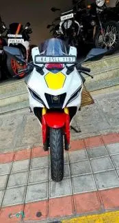 Yamaha YZF-R15 V4 M 2022