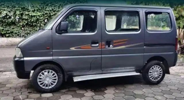 Maruti Suzuki Eeco 5 STR With A/C+HTR 2011