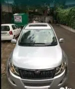 Mahindra XUV500 W10 AT 2015