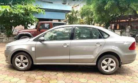 Skoda Rapid 1.6 TDI MT AMBITION PLUS 2015