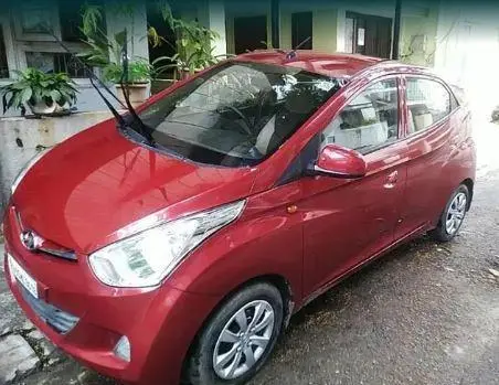 Hyundai Eon Sportz 2012