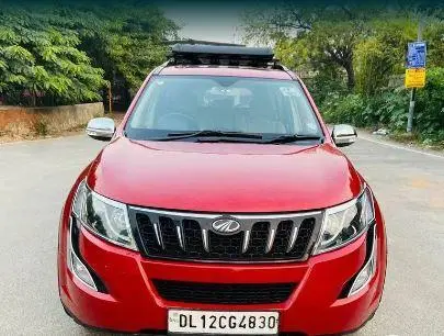 Mahindra XUV500 W10 1.99 2015