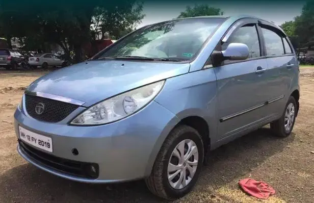 Tata Indica Vista Aura Plus 1.3 Quadrajet 2010