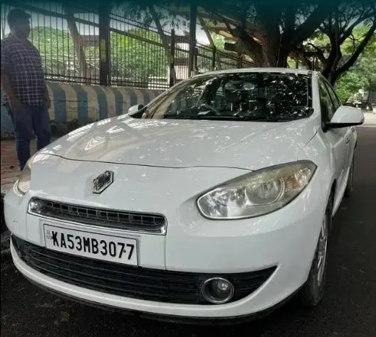 Renault Fluence 1.5 E4 2012