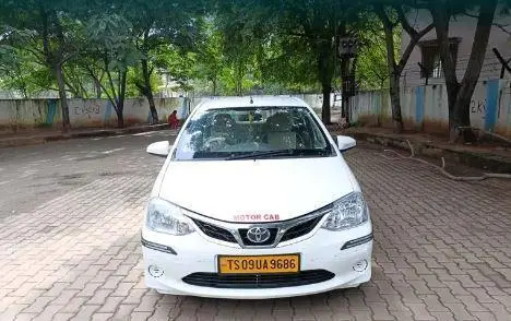 Toyota Etios GD 2016
