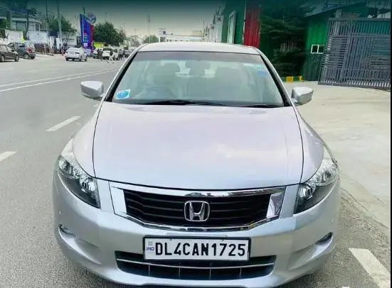 Honda Accord 2.4 AT 2010