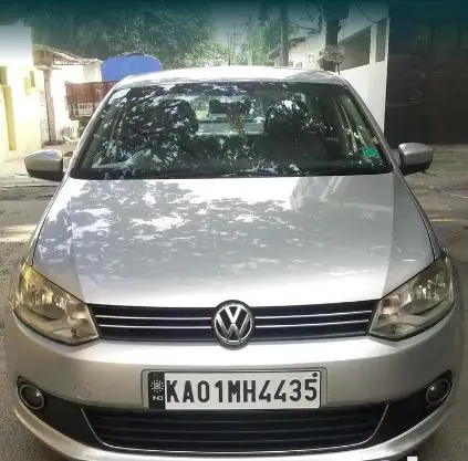 Volkswagen Vento Highline Petrol 2011