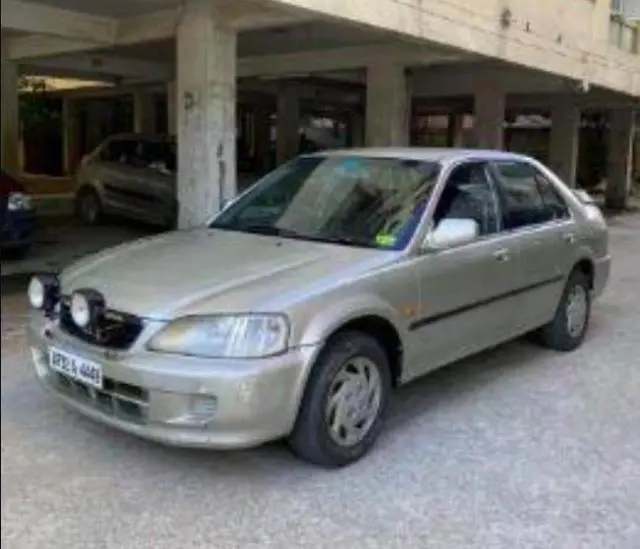 Honda City 1.3 EXI 2000