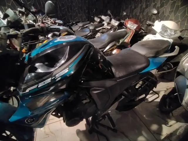 Yamaha FZs 150cc 2015