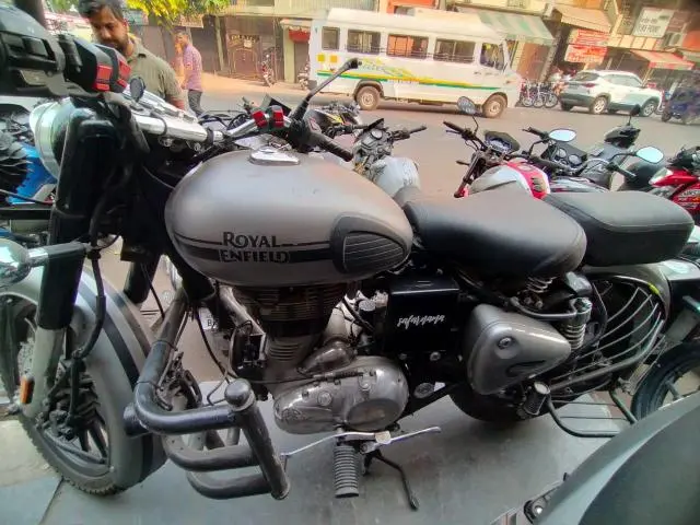 Royal Enfield Classic Gunmetal Grey 350cc 2018