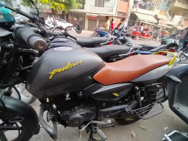 Bajaj Pulsar 150cc 2019