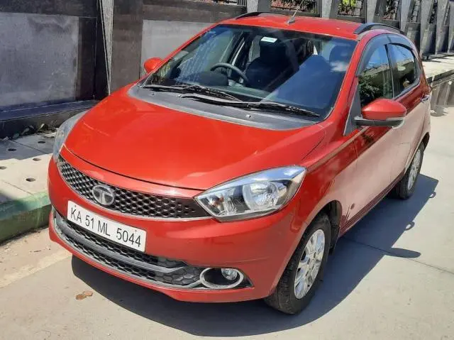 Tata Tiago Revotron XZ 2018