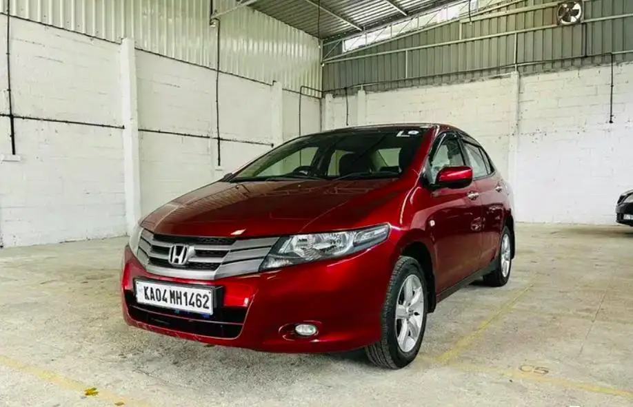 Honda City 1.5 V MT 2010