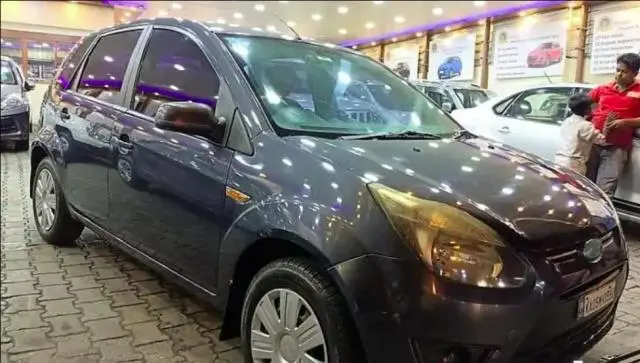 Ford Figo TREND 1.2 TI-VCT 2010