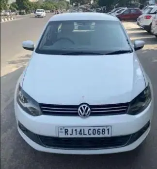 Volkswagen Vento 1.2 TSI Highline AT 2016