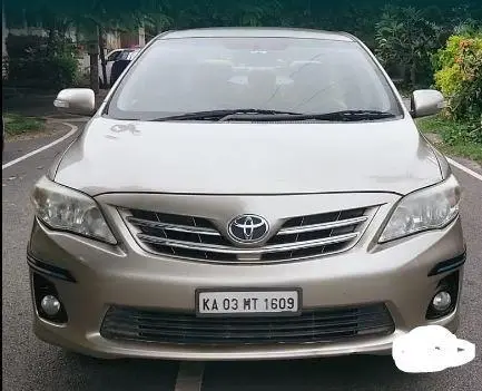 Toyota Corolla Altis 1.8 G 2013