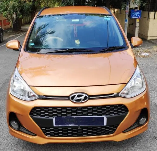 Hyundai Grand i10 1.2 Sportz (O) AT 2017