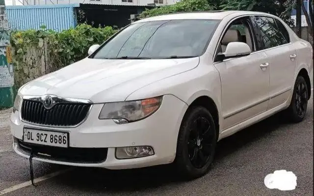 SKODA SUPERB Elegance 1.8 TSI AT 2010