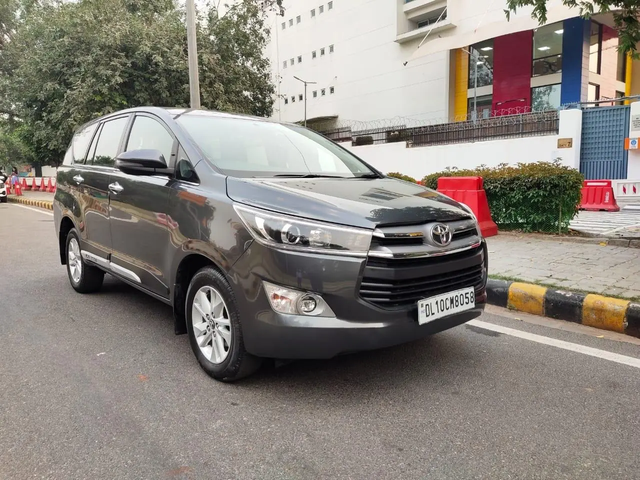 Toyota Innova Crysta 2.7 VX 7 STR 2019