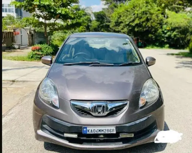 Honda Brio V MT 2013