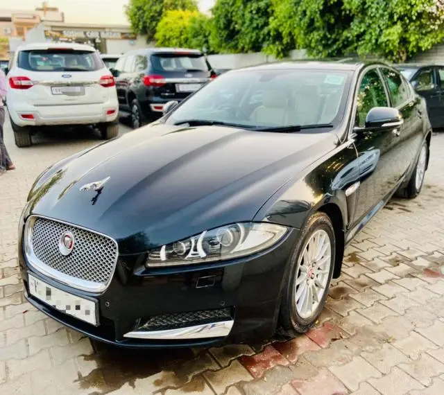 Jaguar XF 2.2 Diesel Luxury 2015