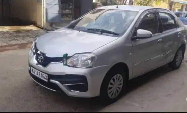 Toyota Etios Cross 1.4 GD 2017