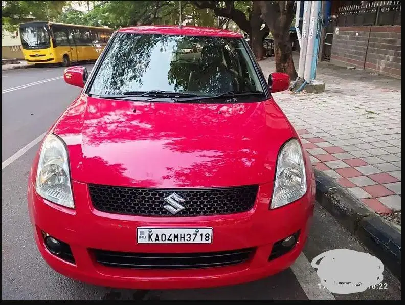 Maruti Suzuki Swift ZXi 2010