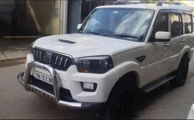 Mahindra Scorpio S2 2015